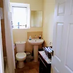Tatil Evi 2 Bed Pet-free Cottage, Private Garden & Fell View *